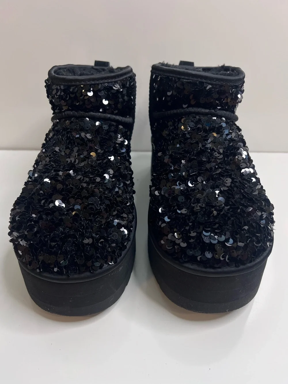 UGG Ultra Mini Chunky Sequin Black Platform Boots Size 9